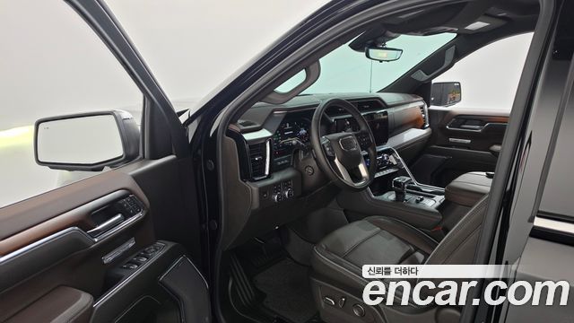 GMC Sierra 2024 — photo 10