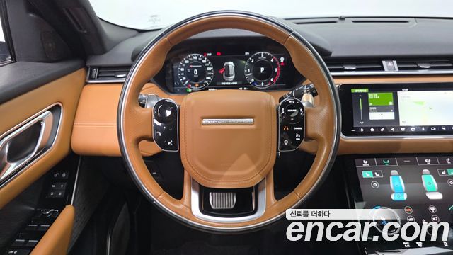 Land Rover Range Rover Velar 2018 — photo 22