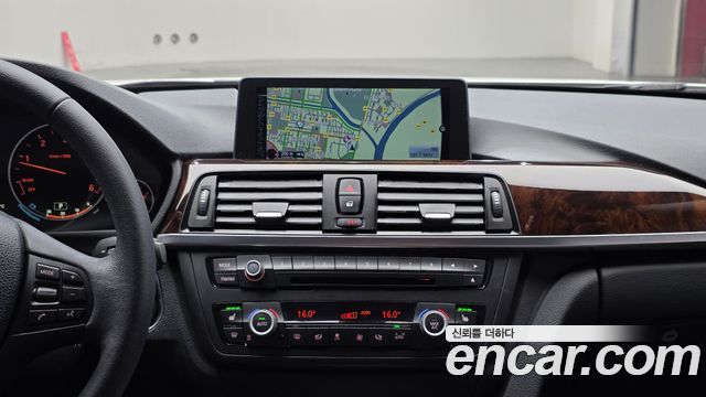 BMW 3-Series 2013 — photo 18