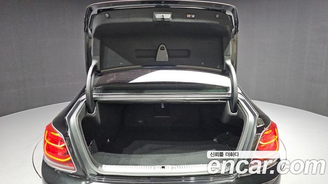 Kia K9 2019 — photo 20