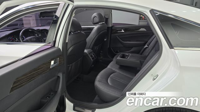 Hyundai Sonata 2015 — photo 11