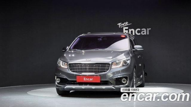 Kia Canival 2016 — photo 3