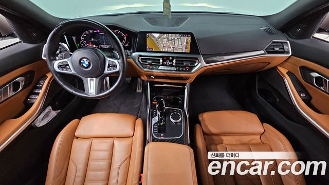 BMW 3-Series 2022 — photo 10