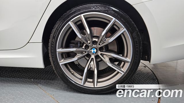 BMW 3-Series 2022 — photo 7