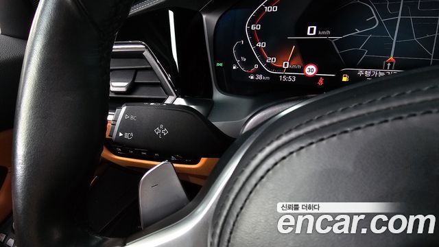 BMW 3-Series 2022 — photo 28