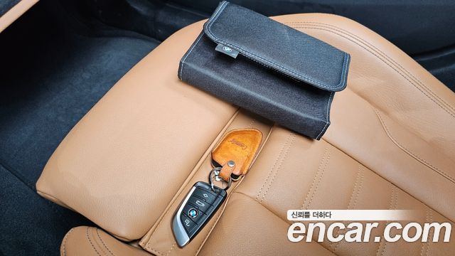 BMW 3-Series 2022 — photo 34