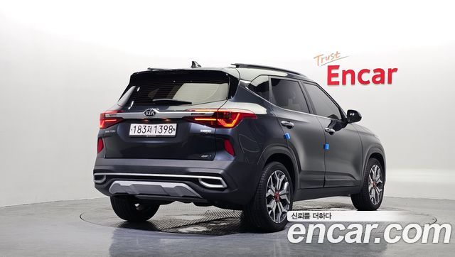 Kia Seltos 2020 — photo 2