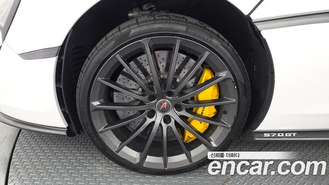 Mclaren 570GT 2018 — photo 5