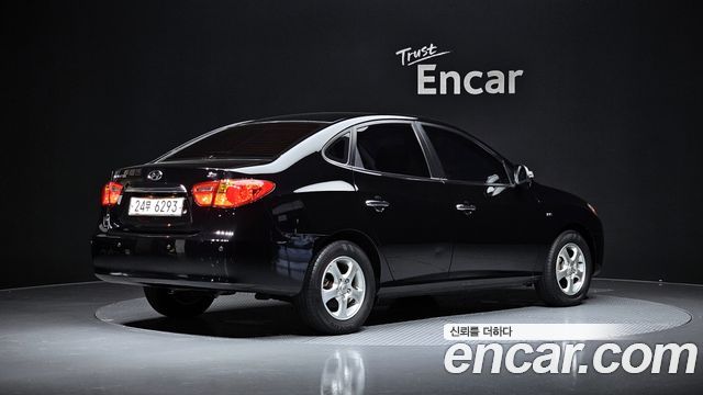 Hyundai AVANTE 2010 — photo 2