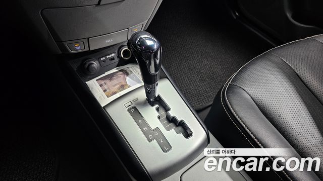 Hyundai AVANTE 2010 — photo 9