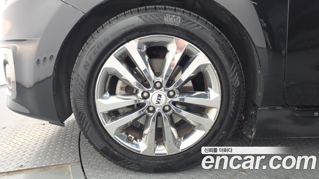 Kia Canival 2018 — photo 5