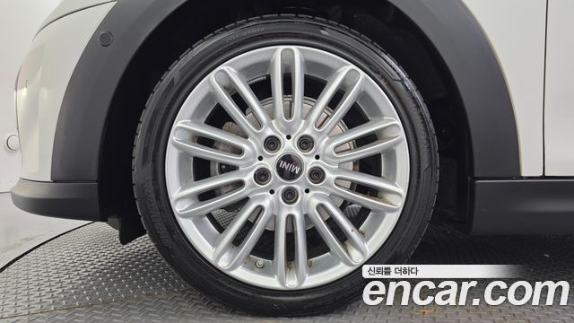 Mini Cooper 2023 — photo 5