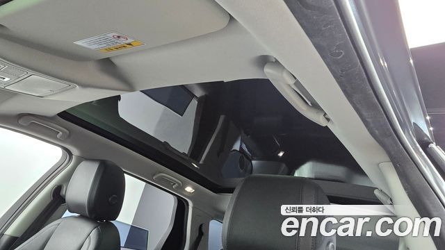 Land Rover Discovery Sport 2018 — photo 27