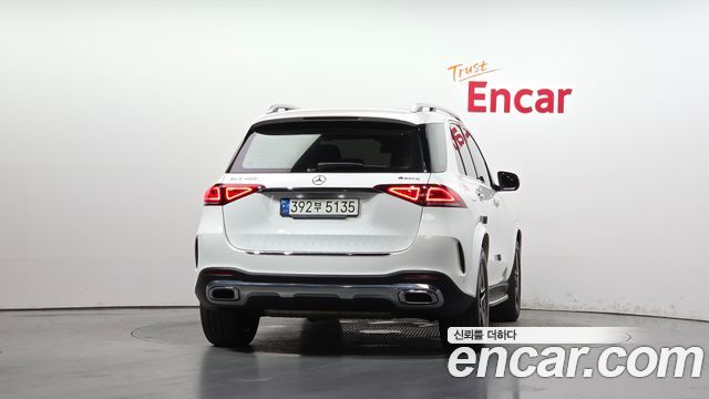 Mercedes-Benz GLE-Class 2021 — photo 4