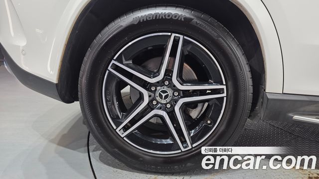 Mercedes-Benz GLE-Class 2021 — photo 5
