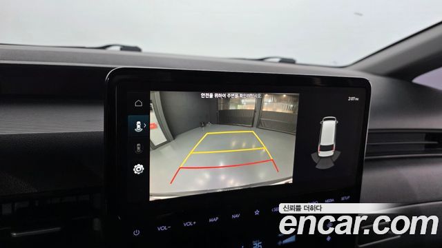 Hyundai Staria 2024 — photo 15