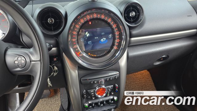 Mini Countryman 2016 — photo 15
