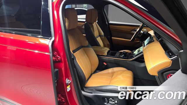 Land Rover Range Rover Velar 2018 — photo 16