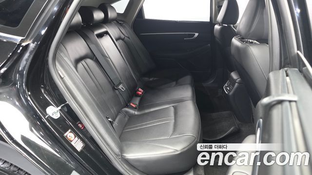 Hyundai Sonata 2020 — photo 18