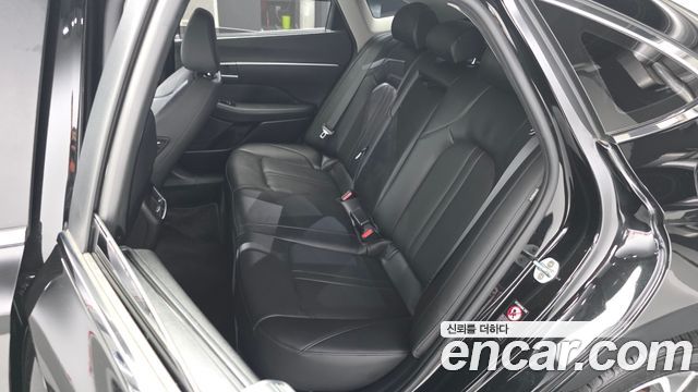 Hyundai Sonata 2020 — photo 16