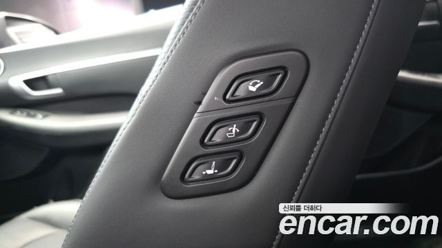 Hyundai Sonata 2020 — photo 28