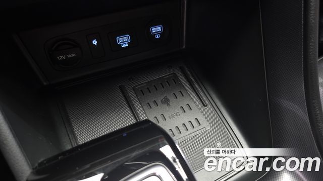 Hyundai Sonata 2020 — photo 32