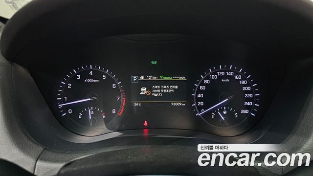 Genesis G80 2018 — photo 11