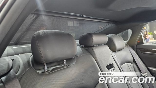 Genesis G80 2018 — photo 23
