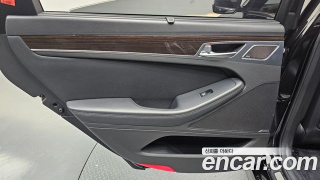 Genesis G80 2018 — photo 15