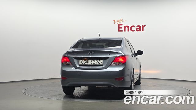 Hyundai Accent 2018 — photo 4