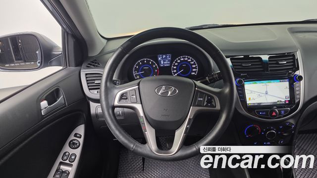 Hyundai Accent 2018 — photo 13