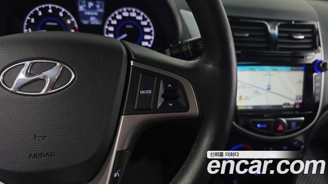 Hyundai Accent 2018 — photo 18