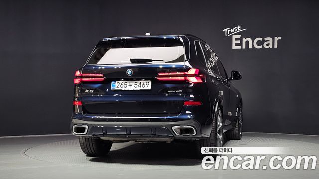 BMW X5 2026 — photo 4