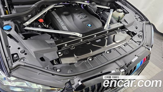 BMW X5 2026 — photo 6