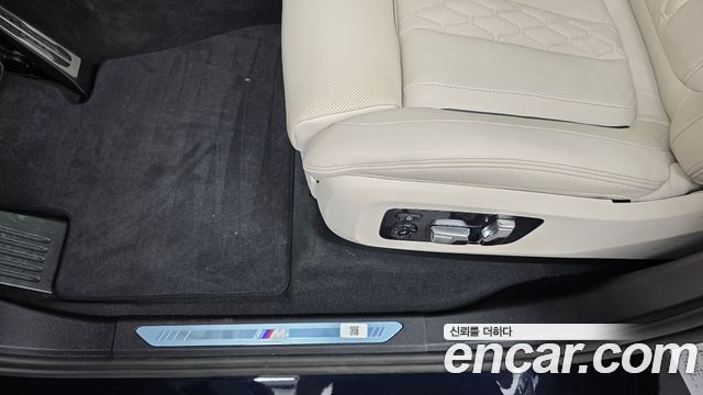 BMW X5 2026 — photo 31