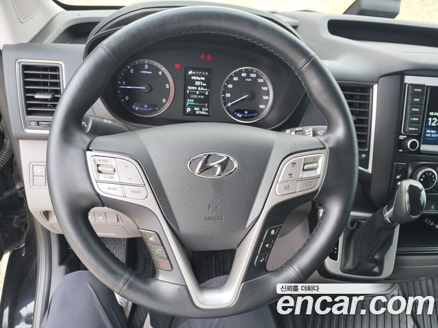 Hyundai Solati 2025 — photo 8