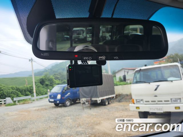 Hyundai Solati 2025 — photo 12