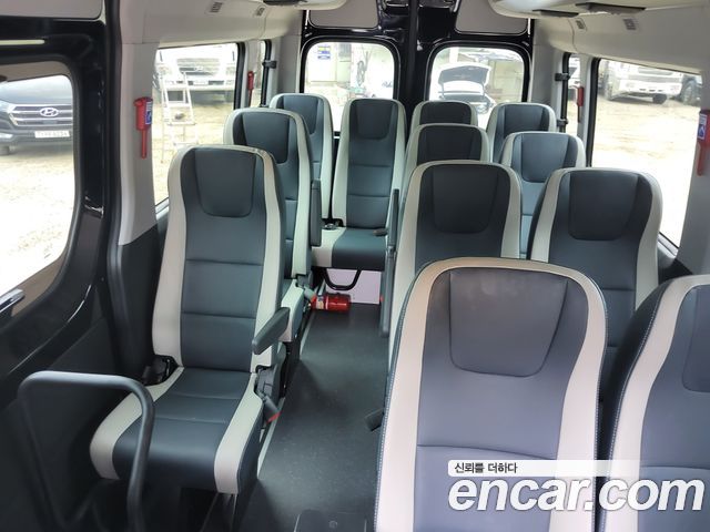 Hyundai Solati 2025 — photo 13