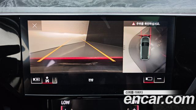 Audi e-tron 2021 — photo 21