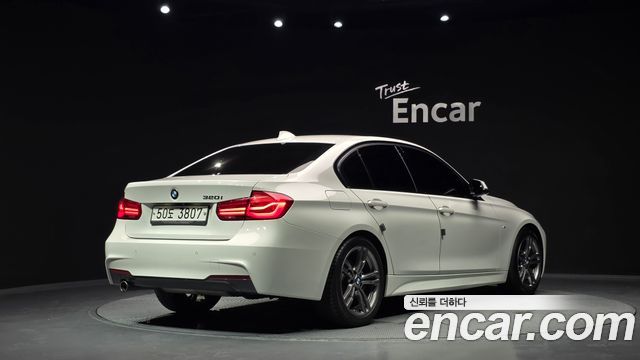 BMW 3-Series 2017 — photo 2