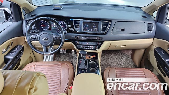 Kia Canival 2019 — photo 7
