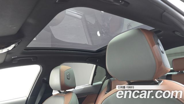 BMW 5-Series 2024 — photo 21