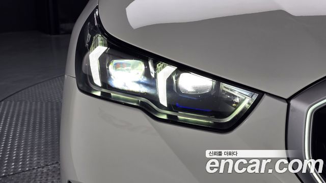 BMW 5-Series 2024 — photo 8