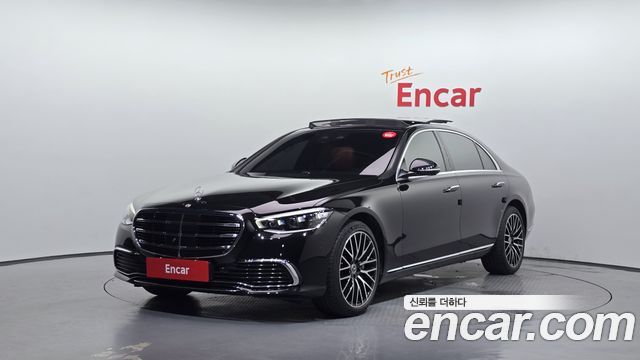 Mercedes-Benz S-Class 2024 — photo 1