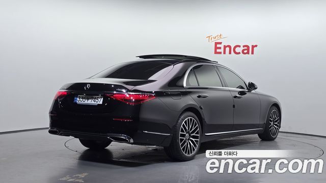 Mercedes-Benz S-Class 2024 — photo 2