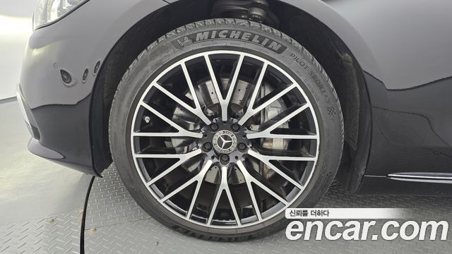 Mercedes-Benz S-Class 2024 — photo 5