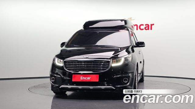 Kia Canival 2018 — photo 3