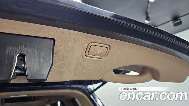 Kia Canival 2018 — photo 28