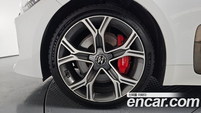 Kia Stinger 2020 — photo 5