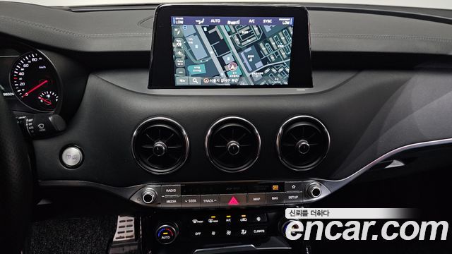 Kia Stinger 2020 — photo 20